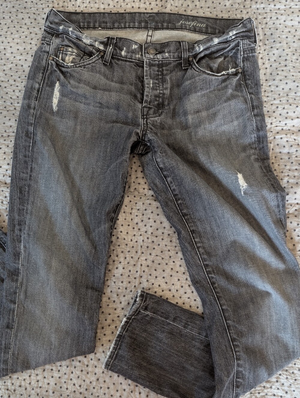 Women’s Slim Boyfriend Jeans in Distressed Black 27